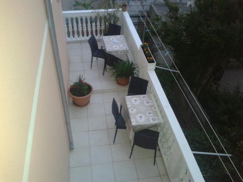 Apartments Alissa Hvar Town Extérieur photo